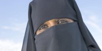 حظرر ارتداء ''النقاب'' في الأماكن العامة السنغالية للحد من العمليات الإرهابية 