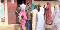 موريتانيا: توزيع مساعدات على الفقراء يتحول لمأساة تودي بحياة ثماني سيدات 