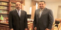 موريتانيا تمنح الاعلامي والشاعر البحريني محمد العرب وسام بلاد المليون شاعر 