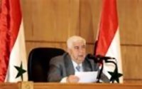 المعلم : سوريا توقع على المبادرة العربية وترحب بالمراقبين 