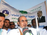 ولد عبد العزيز يتمسك برئيس الحزب الحاكم في موريتانيا 